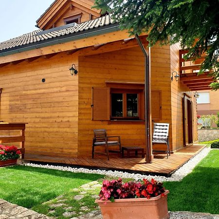 B&B Lo Chalet Di Ocre San Felice d'Ocre Экстерьер фото