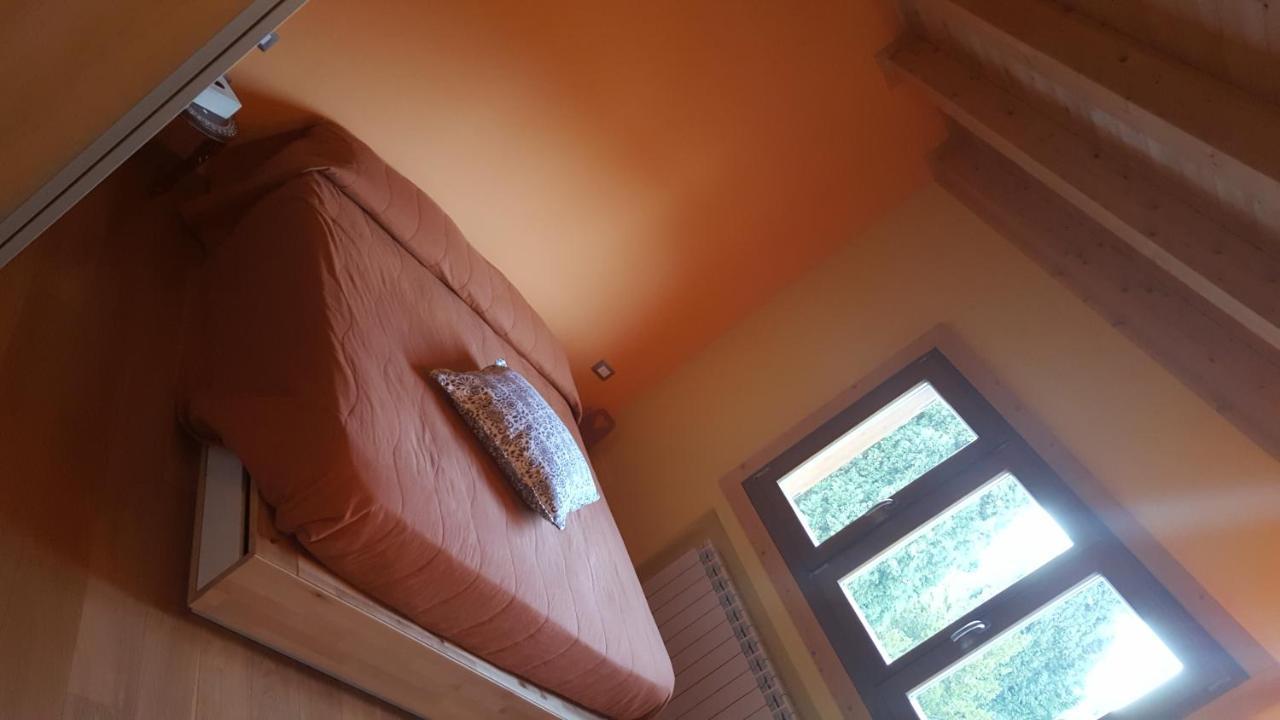 B&B Lo Chalet Di Ocre San Felice d'Ocre Экстерьер фото